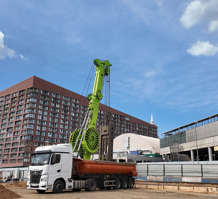 Zoomlion ZDG550C Hydraulic Grab Helps Client Finish 10 Days Ahead of Schedule, Earning High Praise for Efficiency